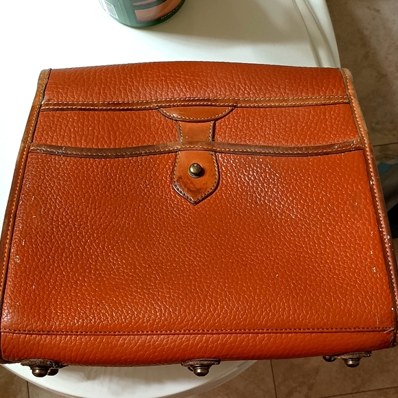 Dooney & Bourke bag with missing strap SMH - Picture 4 of 5
